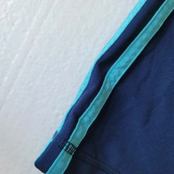 Adidas Climate Women's Medium Yoga Pants Blue Navy Three Stripes Crop Stretch M - Picture 5 of 11